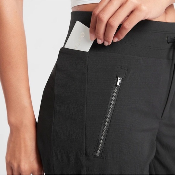 Athleta Trekkie North Jogger Pants Women’s - Picture 4 of 13